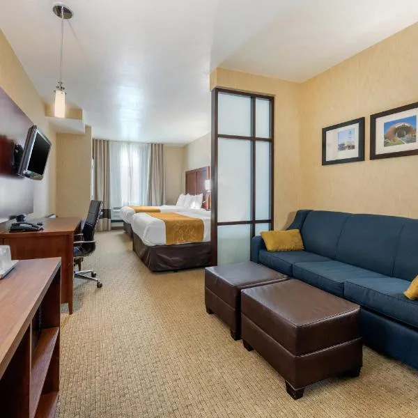 Comfort Suites Near City of Industry - Los Angeles, hotel v destinaci La Puente