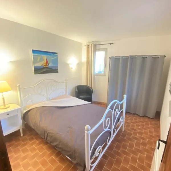 Charmant appartement au cœur du village: Tourrettes-sur-Loup şehrinde bir otel