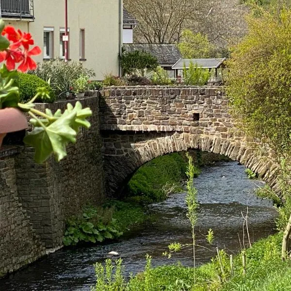 Ferienhaus am Baybach in Burgen an der Mosel, hotel v destinaci Burgen