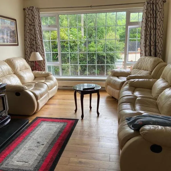 Beechwood Lodge, hotel v destinaci Ballybofey