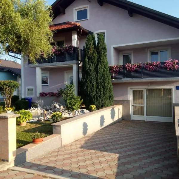 Apartman Karmen Gospić, hotel in Gospić