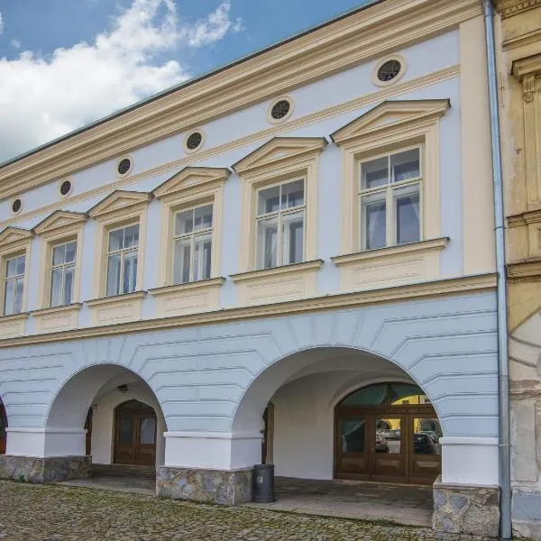 Hotel Anno, hotel in Opočno