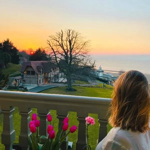 Le Manoir des Impressionnistes - Bord de Mer: Honfleur şehrinde bir otel