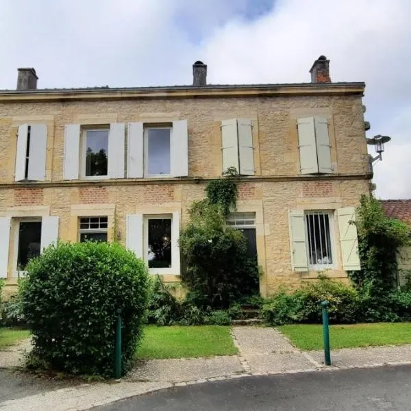 La Maison sur la Colline, hotel di Mauroux