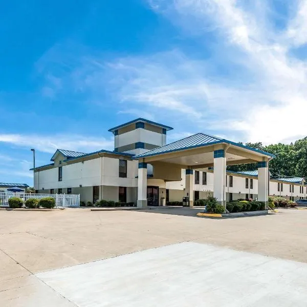 Quality Inn Jacksonville near Little Rock Air Force Base – hotel w mieście Cabot