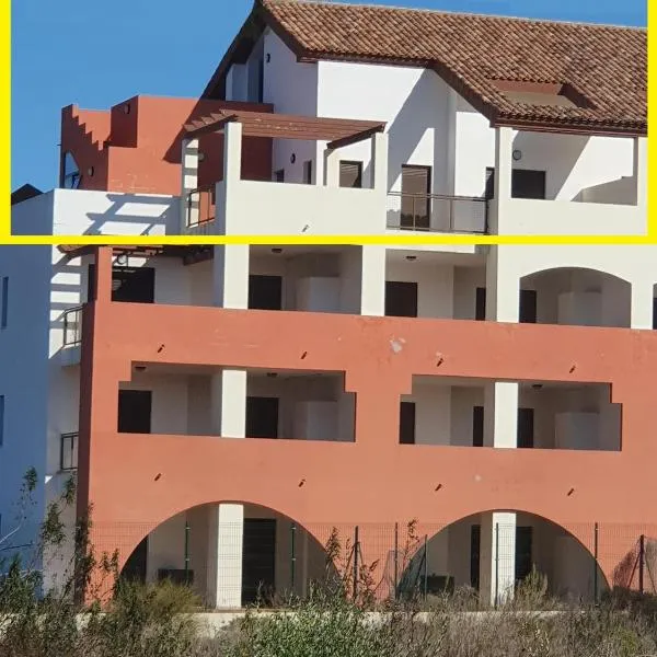 SEA AND SUN Luxury Penthouse Apartment, hotel en Ayamonte