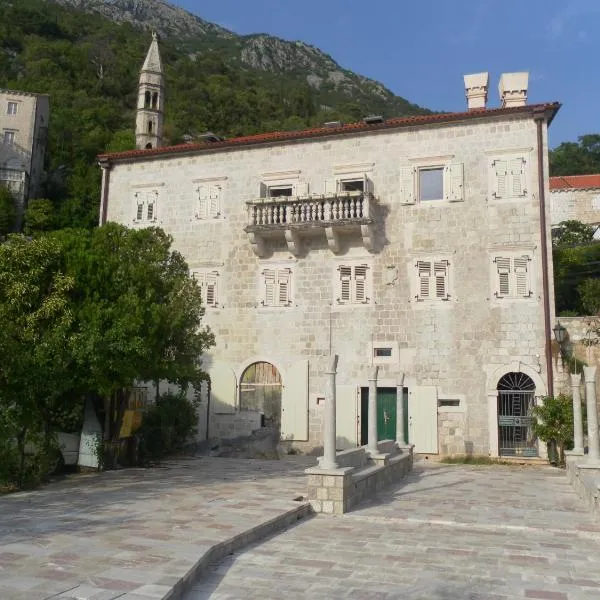 Apartments David, hotel v destinaci Perast