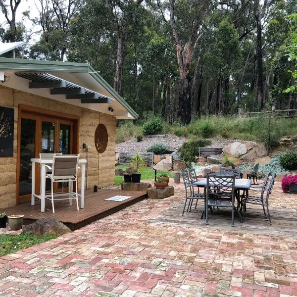 Bundjil Studio, hotel in Healesville