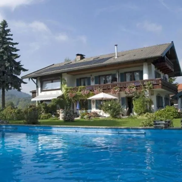 Bosch Hermann, hotel en Grassau