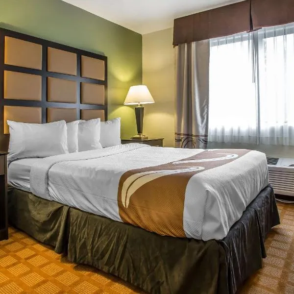 Quality Inn & Suites Marinette, hotel en Menominee