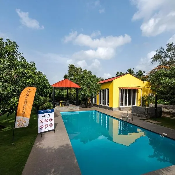 SaffronStays Casa Manga, Karjat - pet-friendly pool villa near ND's Film World and Saltt, hotel in Karjat