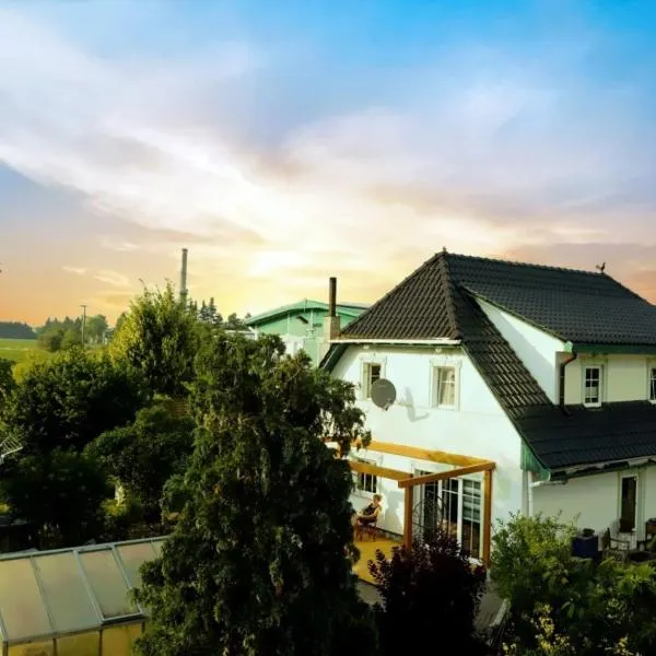 Urlaub am Amazonas des Nordens, hotel in Siedenbrünzow