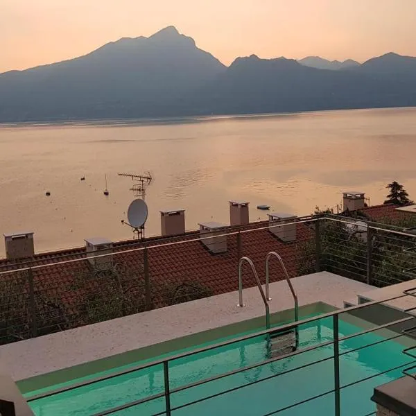 IL SOGNO 1 Piscina e vista lago, hotel in Torri del Benaco