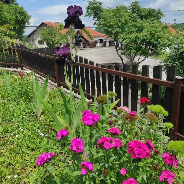 Apartman Domi – hotel w mieście Slunj