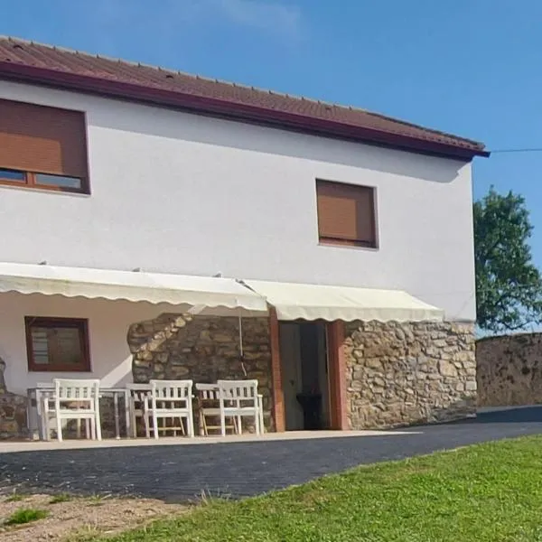 Islabeach, hotel u gradu Isla