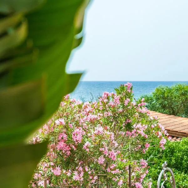 Thalassos rooms, hotel en Su Forti