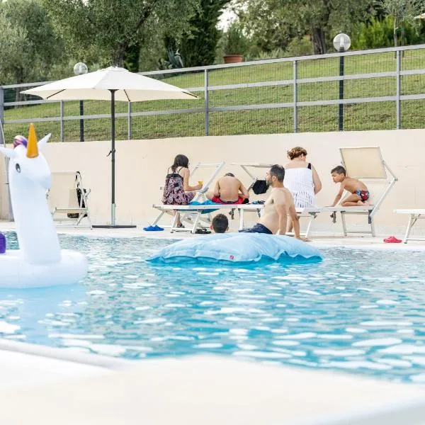 Il Casale Lonato - by Host4U, hotel en Lonato del Garda