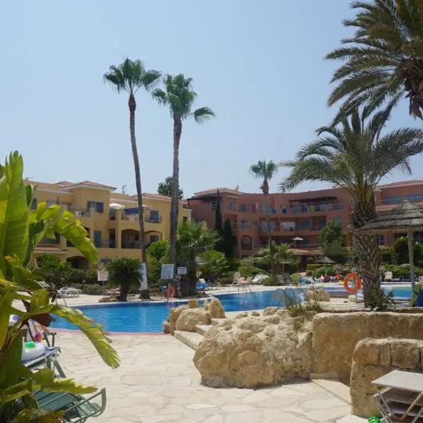 Limnaria Gardens Paphos, near beach, hotel en Paphos