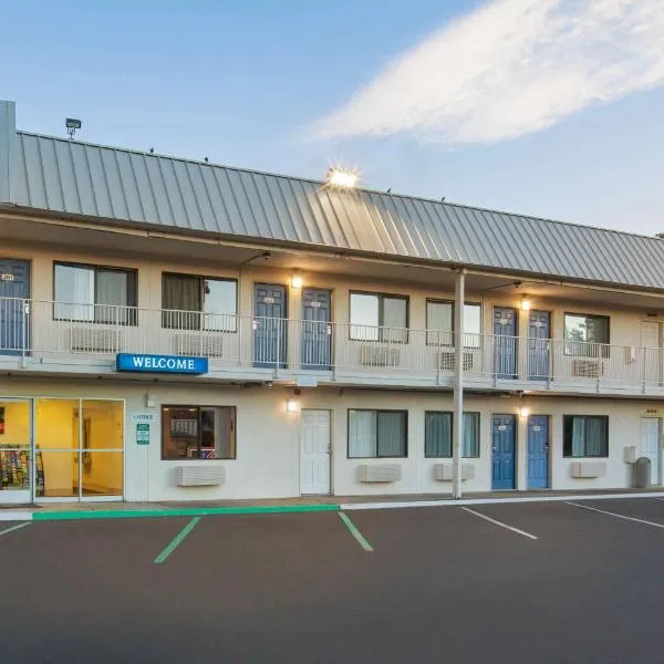 Motel 6-Woodland, CA Sacramento Airport โรงแรมในวูดแลนด์