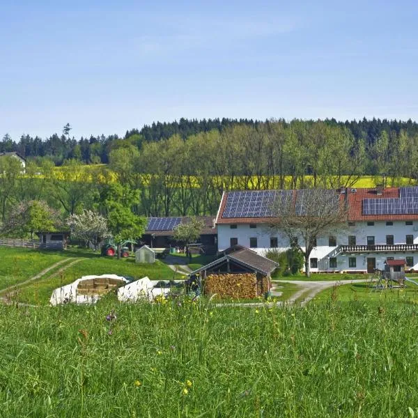 Paulhof am Chiemsee, hotel v destinaci Seeon-Seebruck