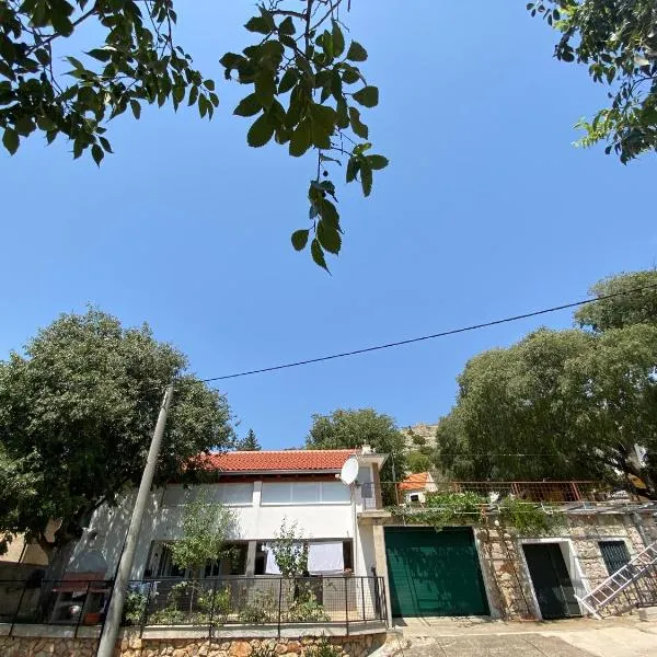 Vulića dolac, hotel v destinaci Jasenice