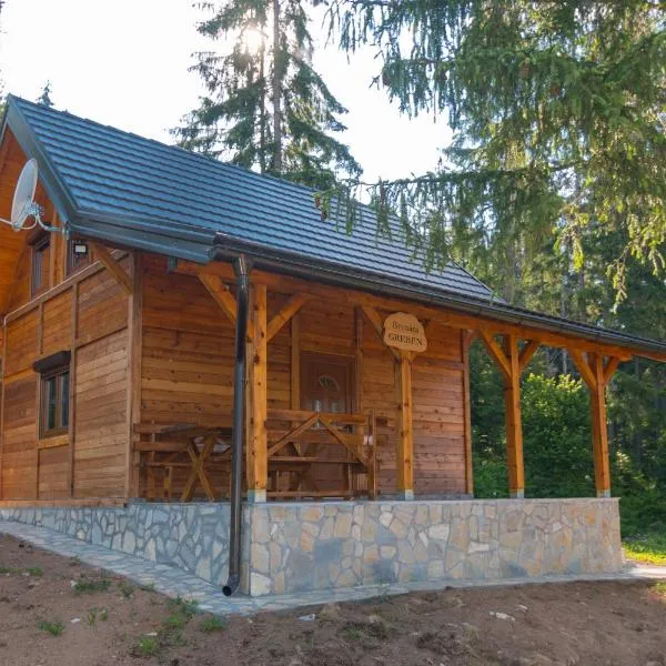 Brvnara Greben โรงแรมในTimotijevići