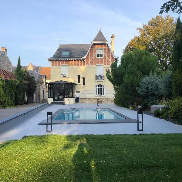 Le Pavillon de Nathalie, hotel in Herpy-lʼArlésienne