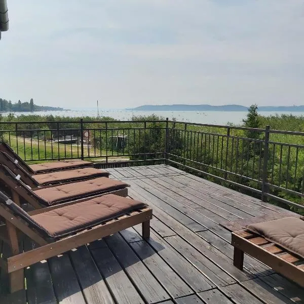 Villa Klapka, hotel v destinaci Zamárdi
