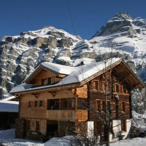 Olle and Maria's B&B- apartment, hotell i Gimmelwald