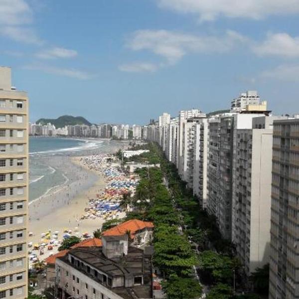 PÉ NA AREIA - COM SERVIÇO DE PRAIA