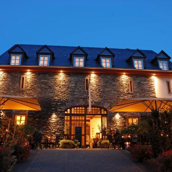 Juffer Flair Restaurant Gästehaus, hotel v destinaci Brauneberg