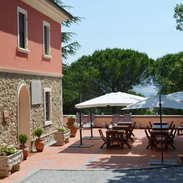 Agriturismo Terre della Rinascita, hotel v destinaci Castelnuovo della Misericordia