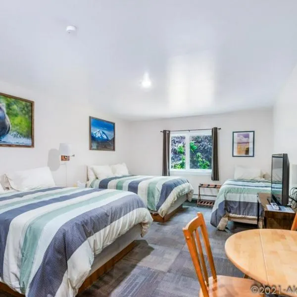 Backwoods Lodge, hotel v destinaci Cantwell