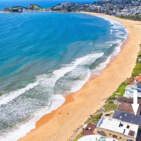 Absolute Beachfront Surf Unit In Terrigal/Wambi, hotel in Wamberal