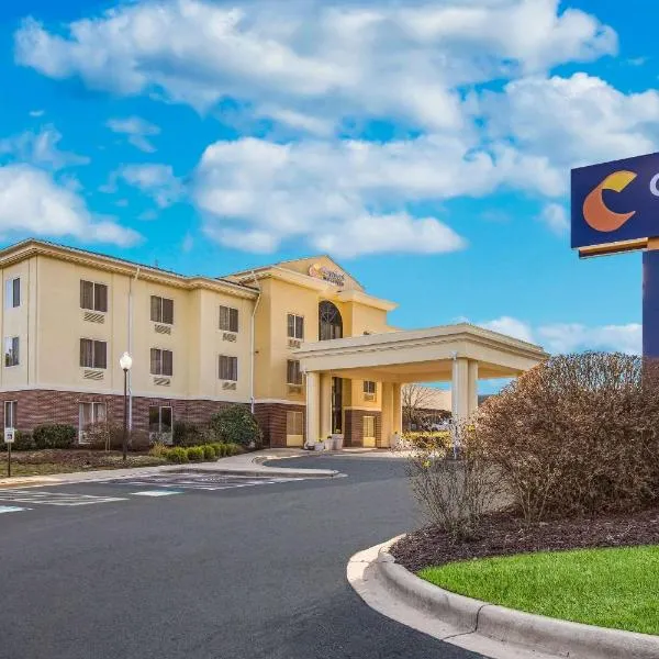 Comfort Inn & Suites, hotel en Cedar Mountain