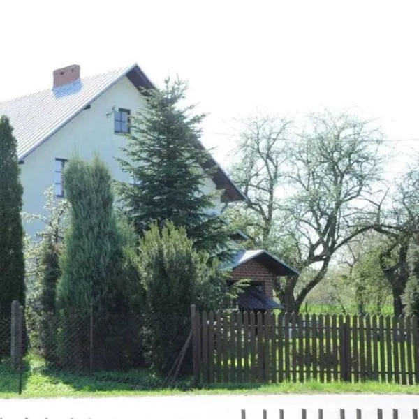 Siedlisko Pauza, hotel in Krzelów