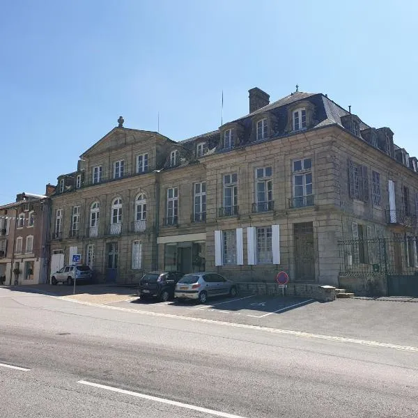 Le Chateau, hotell i Bessines-sur-Gartempe