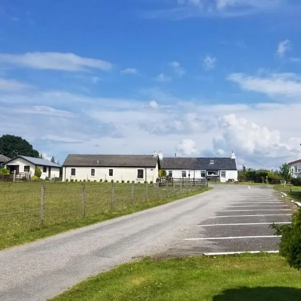 Hawthorn Self Catering Cottages, hotel in Benderloch