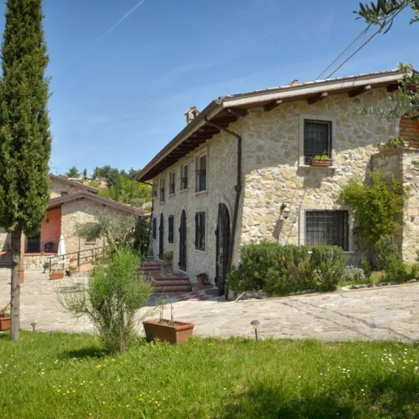 Il Casale Delle Ginestre, hotel v destinaci Castel San Pietro Romano