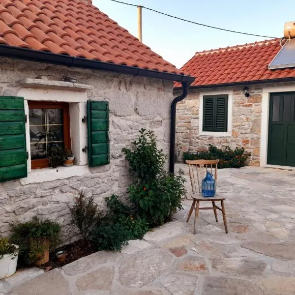 Las Vezac, hotel v destinaci Vezac