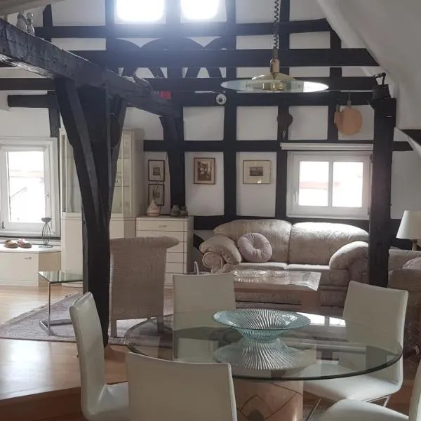 Penthouse Ferienwohnung Boppard Zentrum, sonnige Dachterrasse, ξενοδοχείο σε Boppard