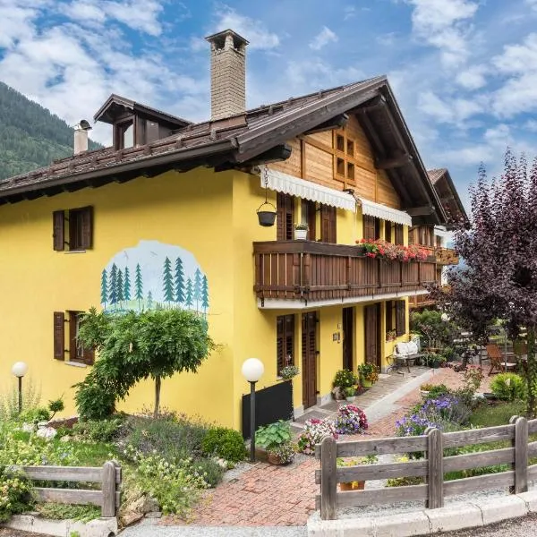 Appartamento Albachiara 2, hotel v destinaci Ossana