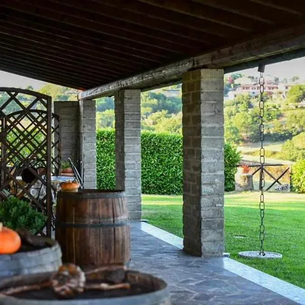 Agriturismo Bella Cima, hotel u gradu Montefjazkone
