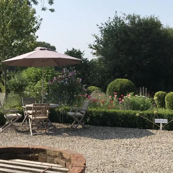 Abbey Green Farm, מלון בWem