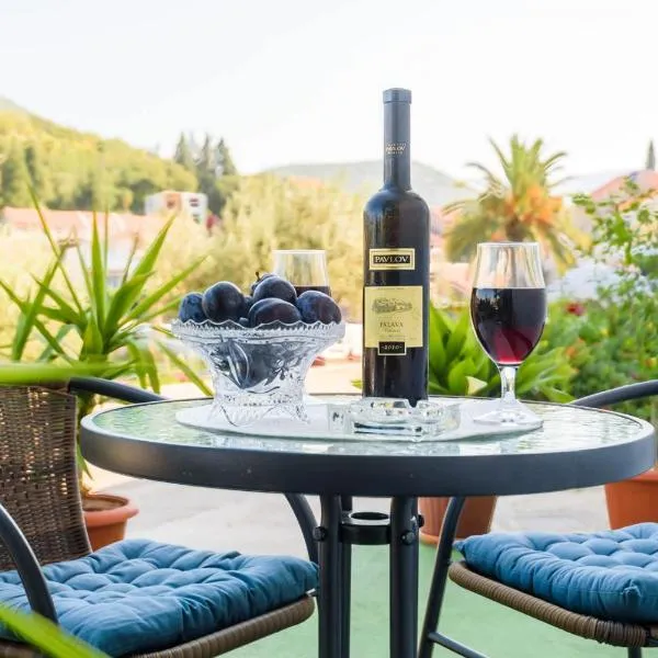 Apartment Đego near Ploce, riverfront, parking, hotel sa Rogotin