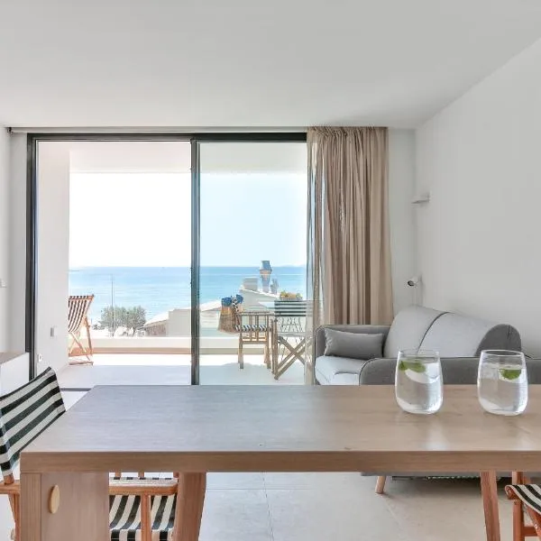 ECO-APARTMENTS LA MARINEDA, hotel in Roses