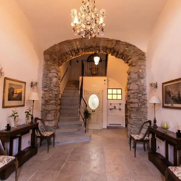 Palazzo Cantarella Stella Cilento, hotel in Stella Cilento