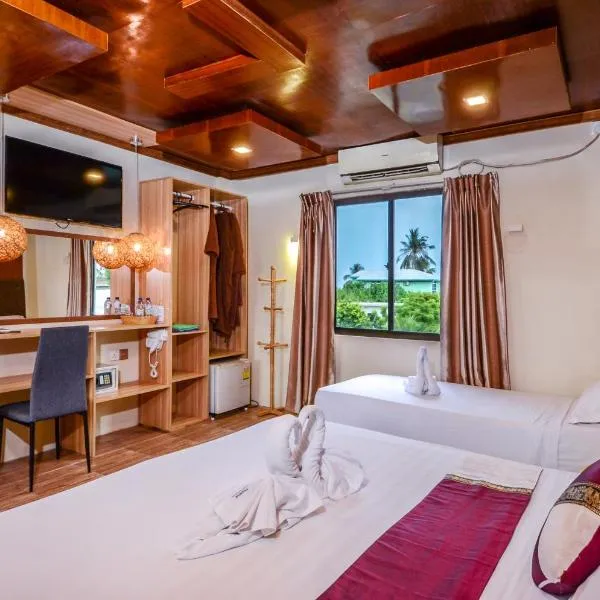 Summer Villa Guest House, hotel in Maafushi