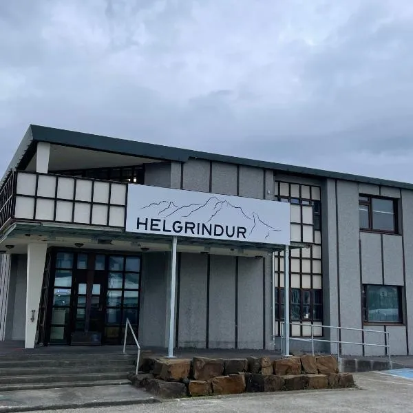 Helgrindur Guesthouse, hótel á Búðum