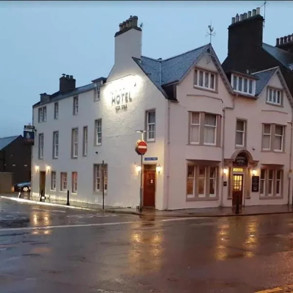 Queens Hotel, hotel em Stonehaven